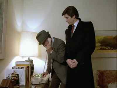 - [Footfalls Approaching]
- Considine's men. - Remington Steele