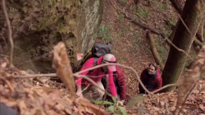 Foothold there. - Bradley Walsh & Son: Breaking Dad
