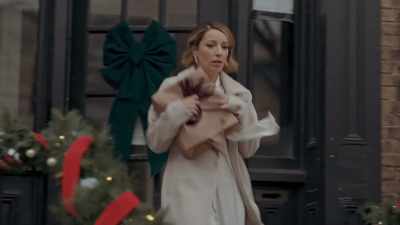 [footsteps clomping] - Take Me Back for Christmas