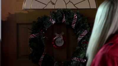 [Footsteps and crickets]
[Door opens] - Merry Birthday, Happy Christmas
