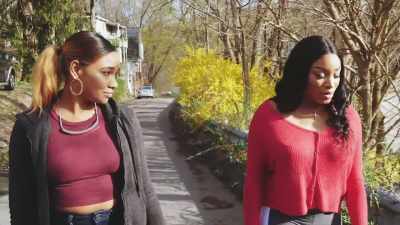 (footsteps plodding) - Queen of the Trap House 2: Taking the Throne