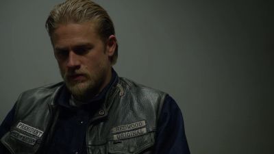 [FOOTSTEPS] - Sons of Anarchy