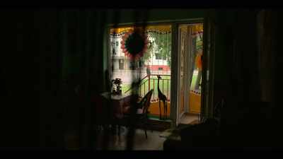 [FOOTSTEPS] - Young Wallander