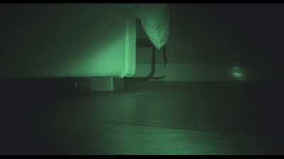 (footsteps tapping) - Puzzle Box