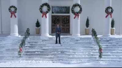 [footsteps tapping] - Christmas Everlasting