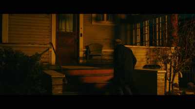 (footsteps thudding) - Natty Knocks