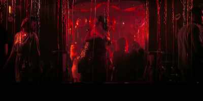 ♪ For auld lang syne ♪ - Girlboss