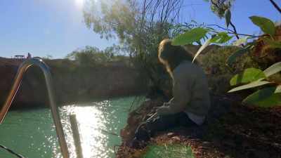 For Col, it's a disappointing way - Outback Opal Hunters