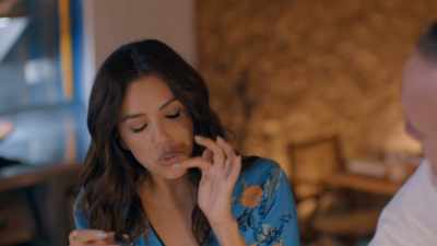 For as complex as that paste
was, it's not overwhelming. - Eva Longoria: Searching for Mexico