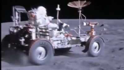 For example, look
these dust clouds, - American Moon