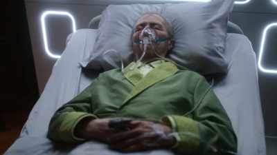 - For him, for Arthur?
- It's complicated. - Beyond