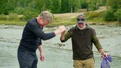For me it
makes a big difference
having these free-range, - Gordon Ramsay: Uncharted