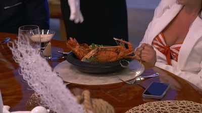 For your main course,
you've got lobster, - Below Deck Down Under