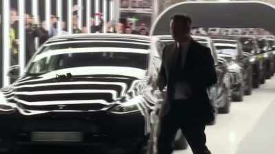 For many he is turning
in to a real-life superhero. - The Elon Musk Show