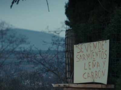 FOR SALE
SHOOTS, FIREWOOD, CHARCOAL - Un amor