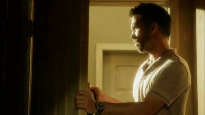 FOR SPIES, THE HARDEST PART
OF OPERATING - Burn Notice