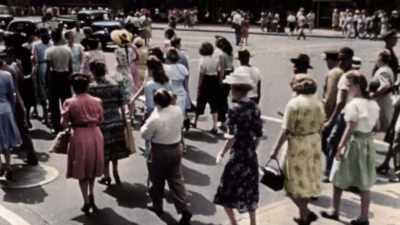 FOR TEN YEARS, THE NATION
HAS BEEN PUSHING THE LIMITS - America in Color