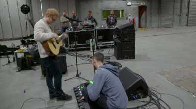 For the moment, we just put
a distorted guitar on key. - Songwriter