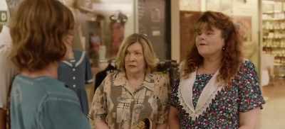 - For the night?
- Yeah. Just for the night. - Frayed