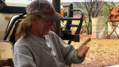 For these off-the-grid opal hunters, - Outback Opal Hunters