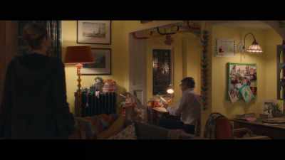 For Tonya, do we think a kitten
heel or a chunky wedge? - Bridget Jones: Mad About the Boy