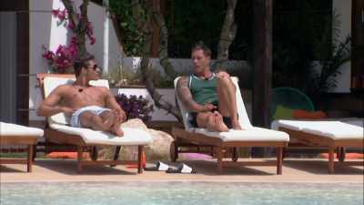 For viewers tuning in
for the first time, - Love Island