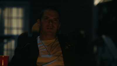 - For what? You're not dying.
- Can you be nice for one second? - The Girl from Plainville