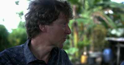 For you, is it strange to imagine
that someone would come here to work, - Into the Inferno