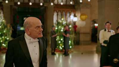 [foreboding music] - A Biltmore Christmas
