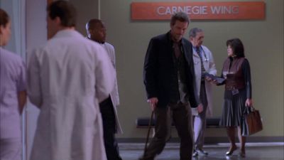 Foreman: It's not working. - House