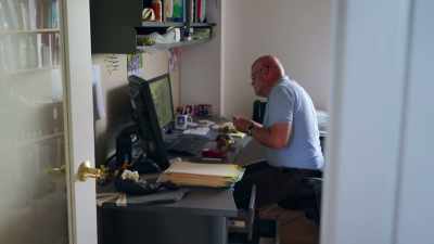 Forensic engineer,
Geoff Archibald, explains. - Engineering Catastrophes
