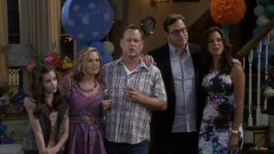 ♪ Forever ♪ - Fuller House