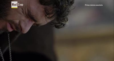 Forgive me, Father,
for I have sinned - Medici: Masters of Florence