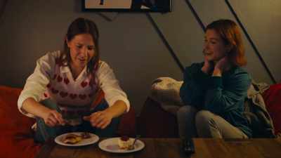 -[fork clinks]
-My heart, - The Holiday Club