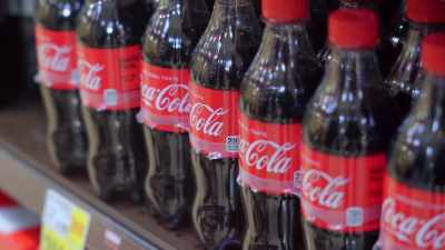 Former President Clinton
is speaking out - Cola Wars