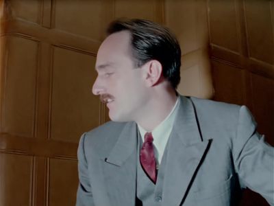 Fortunately for her, at your
first clumsy blows, she screamed. - Agatha Christie's Poirot