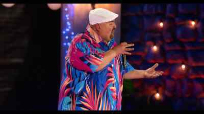 Fortunately, I had a second show
at ten o'clock. Ten o'clock hits. - Gabriel Iglesias: Legend of Fluffy