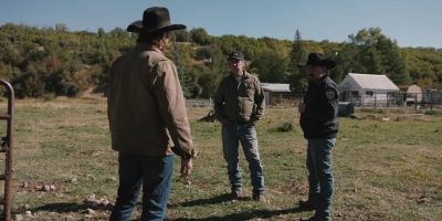 - Found your wolf. - Yellowstone