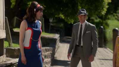Four people who all wanted
to kill Morris Dunnet. - Ms Fisher's Modern Murder Mysteries