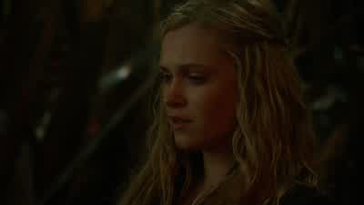 Fourteen graves. - The 100