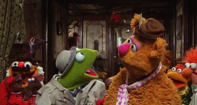 Fozzie this is all very embarrassing - The Great Muppet Caper
