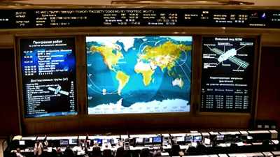 Fra Kontrolcentret i Houston- - Space Titans: Musk, Bezos, Branson