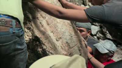 Francisco's
monumental stone is turned - Lost Treasures of the Maya