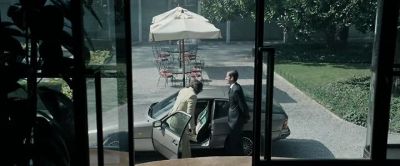 - Franco.
- Morning, sir. - House of Gucci