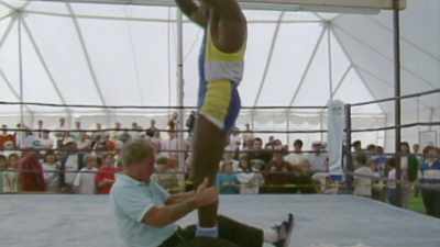 - [Frank Bruno] It's all
about the will to win. - Bruno v Tyson