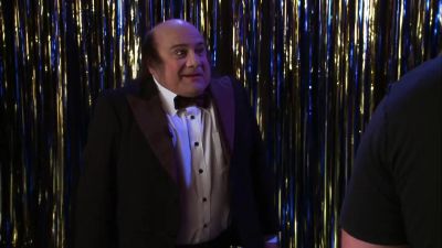Frank Frank I need some water - It's Always Sunny in Philadelphia