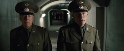 Frank, I don't like
the Kremlin so much. - RED 2