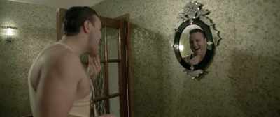 Frank, it's very important
you understand it. - The Krays: Mad Axeman