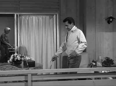 -Frank?
-Yeah. - Alfred Hitchcock Presents