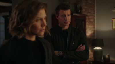 Frankie, I would never
put you in danger. - Whiskey Cavalier